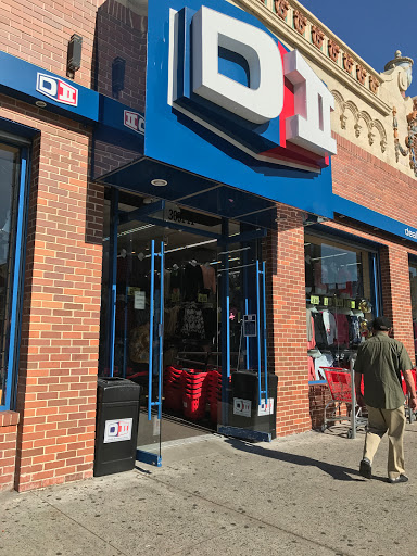 Variety Store «DII Deals & Discounts», reviews and photos, 3611 Broadway, Long Island City, NY 11106, USA