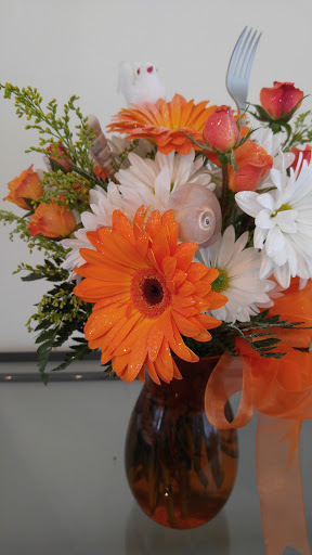 Florist «Doris The Florist», reviews and photos, 233 Long Beach Rd, Island Park, NY 11558, USA