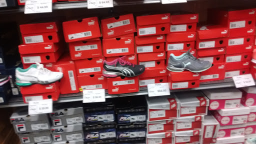 Discount Store «Gordmans - Store Closing Soon», reviews and photos, 9650 Quivira Rd, Lenexa, KS 66215, USA