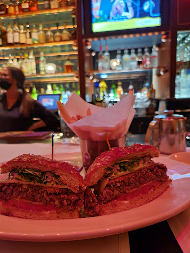 Restaurant «The Cheesecake Factory», reviews and photos, 9309 SW Washington Square Rd, Tigard, OR 97223, USA