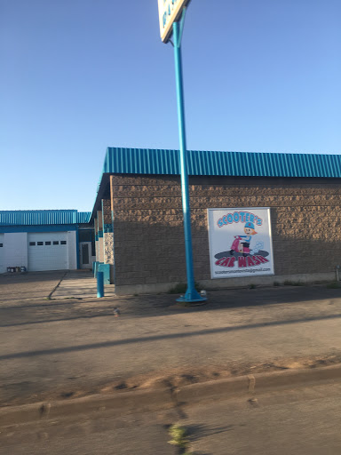 Scooter's Car Wash en Monte Vista