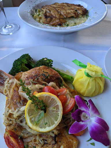 Thistle Lodge Beachfront Restaurant, 2255 W Gulf Dr, Sanibel, FL 33957