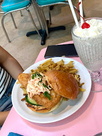 Sandwich au poulet du Restaurant HD Diner La Défense à Puteaux - n°8