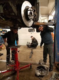 La Auto Sales & Repair - Photo 2 - Car repair in Springfield, MA, Springfield