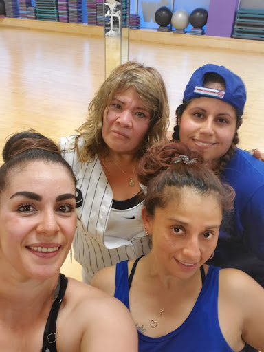 Health Club «Womens Workout World - Berwyn», reviews and photos, 6342 W Cermak Rd, Berwyn, IL 60402, USA