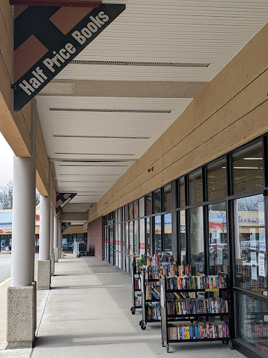 Book Store «Half Price Books», reviews and photos, 3757 William Penn Hwy, Monroeville, PA 15146, USA