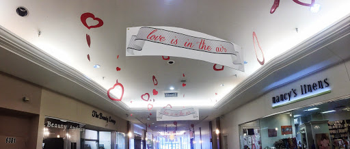 Shopping Mall «Orchard Mall Shopping Center», reviews and photos, 6337 Orchard Lake Rd, West Bloomfield Township, MI 48322, USA