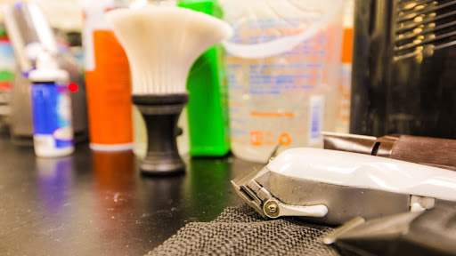 Barber Shop «Clippers Barber Shop», reviews and photos, 3635 Aloma Ave, Oviedo, FL 32765, USA