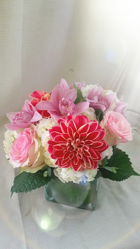 Florist «Rainbow Flowers», reviews and photos, 1070 University Ave, San Diego, CA 92103, USA