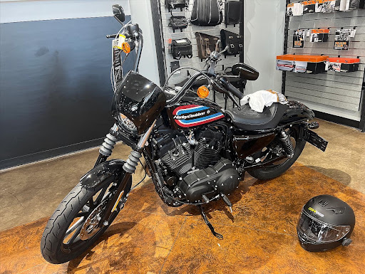 Harley-Davidson Dealer «Santa Clarita Harley-Davidson», reviews and photos, 21130 Centre Pointe Pkwy, Santa Clarita, CA 91350, USA