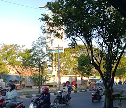 Rumah Sakit Mata Fatma photo