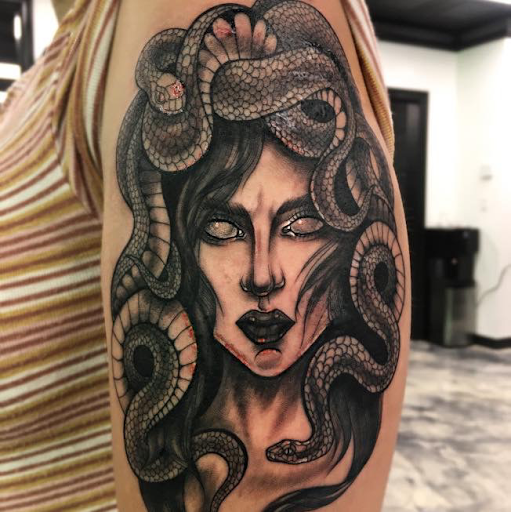 Explore chicago skyline tattoo ideas, creative tattoo ideas in San Diego, available at SD Tattoo