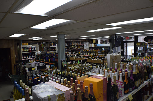 Liquor Store «Roserne Liquors Northbound», reviews and photos, 1150 NJ-23, Kinnelon, NJ 07405, USA