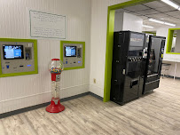 Laundry Lake Laundromat - Photo 5 - Car repair in Manchester, NH, Manchester