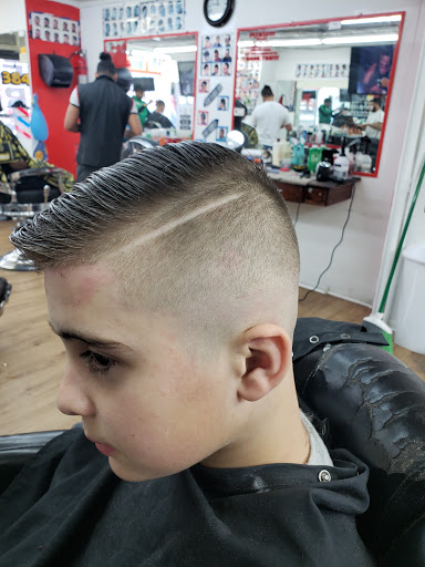 Barber Shop «Antonio Barber Shop», reviews and photos, 384 Bridge St, Lowell, MA 01850, USA