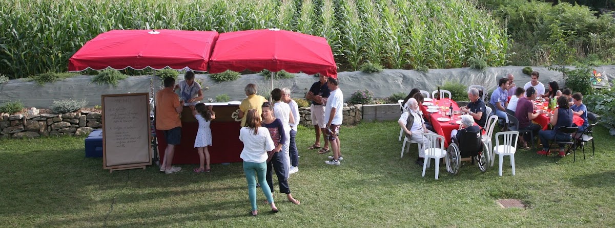 La p'tite Crêperie chez vous ! (pas de repas sur place) à Ploemel