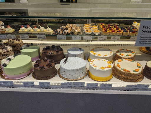 Grocery Store «Whole Foods Market», reviews and photos, 2750 E Grand River Ave, East Lansing, MI 48823, USA