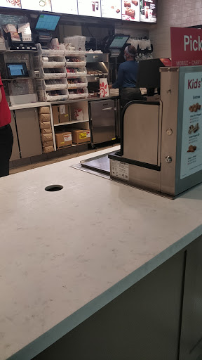 Fast Food Restaurant «Chick-fil-A», reviews and photos, 3101 PGA Boulevard L209, Palm Beach Gardens, FL 33410, USA