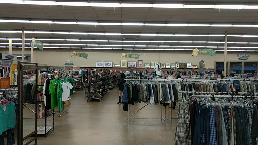 Thrift Store «Thrift Town», reviews and photos, 6328 Fair Oaks Blvd, Carmichael, CA 95608, USA