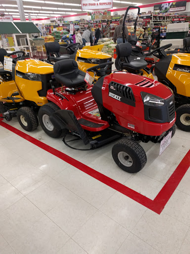 Home Improvement Store «Tractor Supply Co.», reviews and photos, 2070 S Cedar St, Imlay City, MI 48444, USA