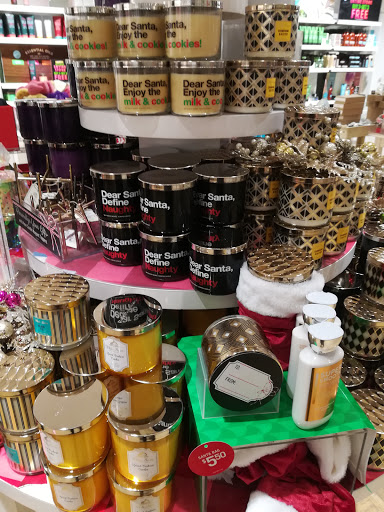 Beauty Supply Store «Bath & Body Works», reviews and photos, 6827 Alexandria Pike, Alexandria, KY 41001, USA