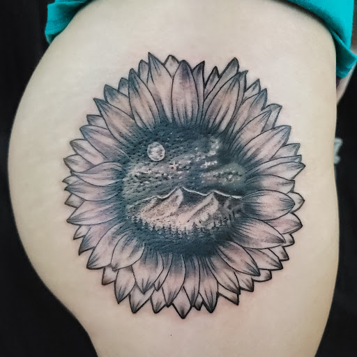 Body Piercing Shop «Studio 42 Tattoo and Piercing.», reviews and photos, 1512 7th Ave, Beaver Falls, PA 15010, USA