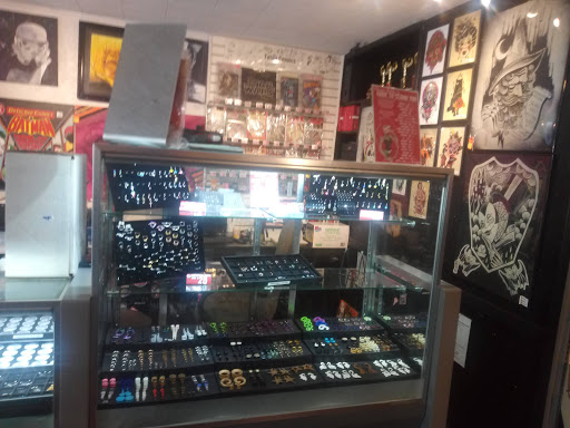 Comic Book Store «Tytan Comics», reviews and photos, 306 12th St W, Bradenton, FL 34205, USA