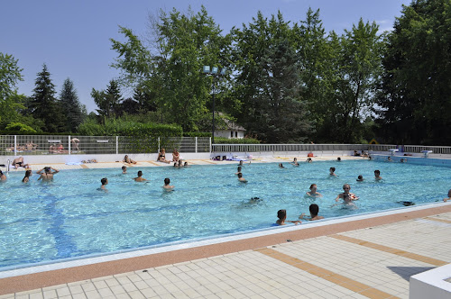 Piscine Robert-Saigne à Saint-Germain-des-Fossés