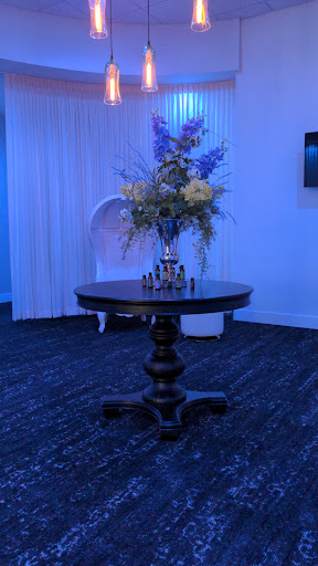 Hair Salon «Salon 297 Hair & Day Spa», reviews and photos, 4915 Harvey St, Muskegon, MI 49444, USA