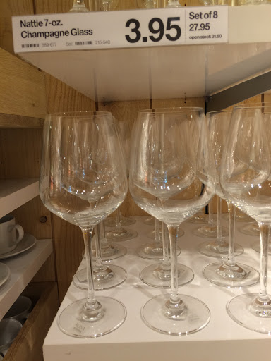 Furniture Store «Crate & Barrel», reviews and photos, 4999 Old Orchard Road4999, Skokie, IL 60077, USA