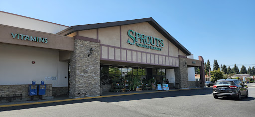 Sprouts Farmers Market, 4253 Woodruff Ave, Lakewood, CA 90713, USA, 