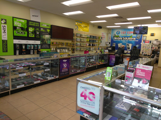 Cell Phone Store «1st Communications», reviews and photos, 1956 W Peterson Ave, Chicago, IL 60660, USA