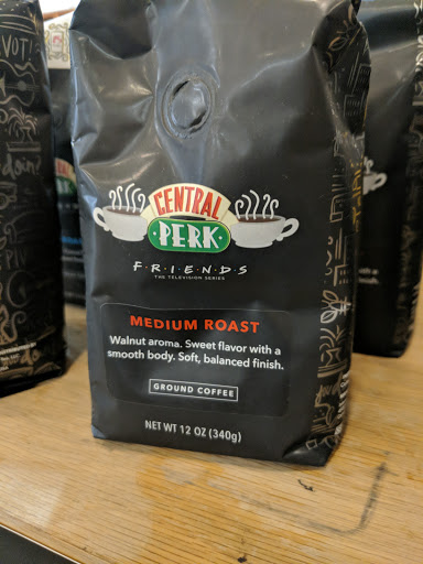 Coffee Shop «The Coffee Bean & Tea Leaf», reviews and photos, 14006 Riverside Dr, Sherman Oaks, CA 91423, USA