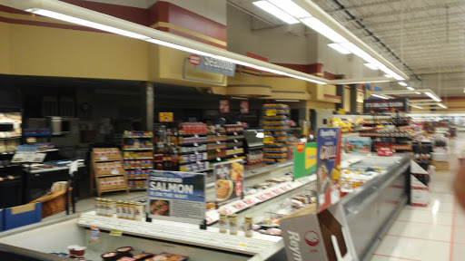 Supermarket «Giant Eagle Supermarket», reviews and photos, 2775 W Market St, Fairlawn, OH 44333, USA