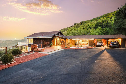 Efrain Fernandez Real Estate Expert image