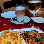 Photo n°1 de l'avis de Fery.e fait le 03/08/2022 à 17:04 sur le  Die Hütte - Restaurant - Grill - Event-Gastronomie GmbH à Rodgau