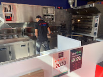 Atmosphère du Pizzeria Chrono Pizza Saint-Martin-d'Hères à Saint-Martin-d'Hères - n°1