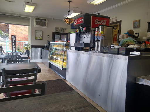 Donut Shop «Wilson Doughnut Shop», reviews and photos, 525 Tarboro Street Annex SW, Wilson, NC 27893, USA