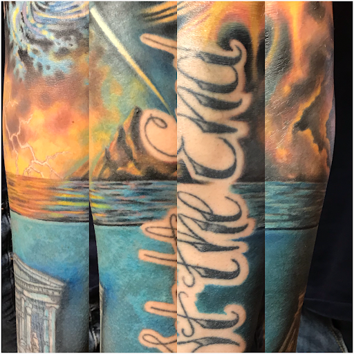 Tattoo Shop «BioGraphix Tattoo Studio», reviews and photos, 147 W Manlius St, East Syracuse, NY 13057, USA