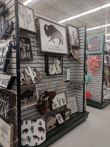 Craft Store «Hobby Lobby», reviews and photos, 1660 S Robert St, West St Paul, MN 55118, USA