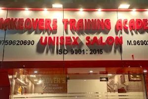 Makeover Unisex Salon image