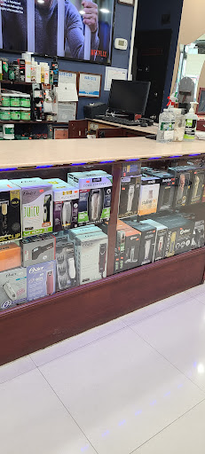 Barber Shop «Vip Style Barber Shop», reviews and photos, 3801 E Tremont Ave, Bronx, NY 10465, USA