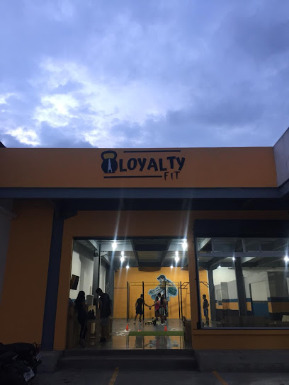 Gym Loyalty Fit - A Barrio El Rosario, 5ta. Avenida 11-68, Amatitlán, Guatemala