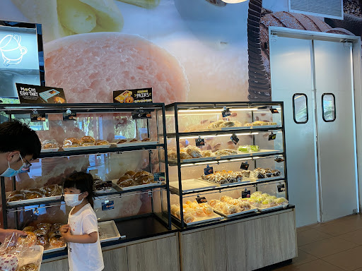 Bakery «85C Bakery Cafe - Milpitas», reviews and photos, 672 Barber Ln, Milpitas, CA 95035, USA