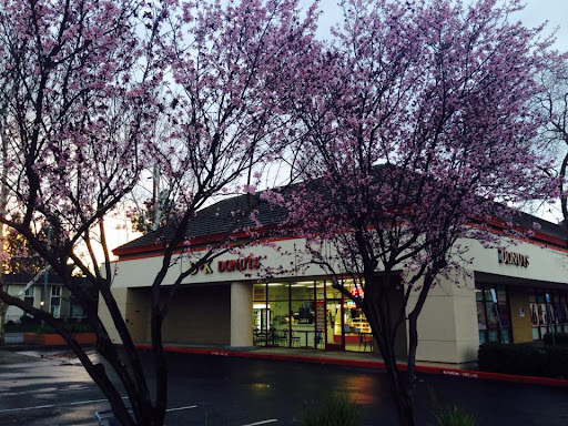 Coffee Shop «D & K Donut Shop», reviews and photos, 4201 Norwood Ave, Sacramento, CA 95838, USA