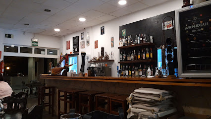 El Bar de Marko - C.Comercial Bahia Viento, C. Risco Blanco, 35627 Costa Calma, Las Palmas, Spain