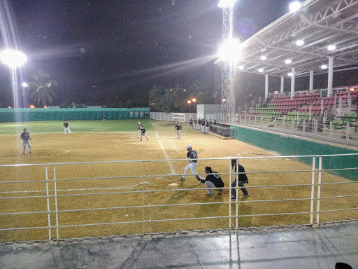 Estadio Gloria Borrego Parque Constitución