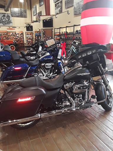 Harley-Davidson Dealer «Surdyke Harley-Davidson», reviews and photos, 2435 US-67, Festus, MO 63028, USA