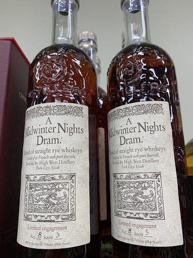 Liquor Store «Contan Discount Liquors», reviews and photos, 115 Alewife Brook Pkwy, Somerville, MA 02144, USA