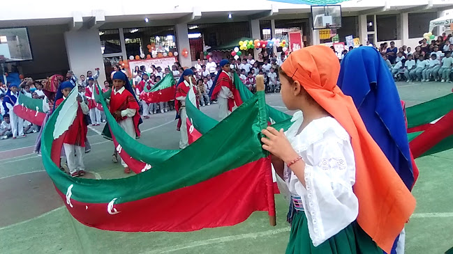 Escuela de Educación Básica "Miraflores" - Escuela